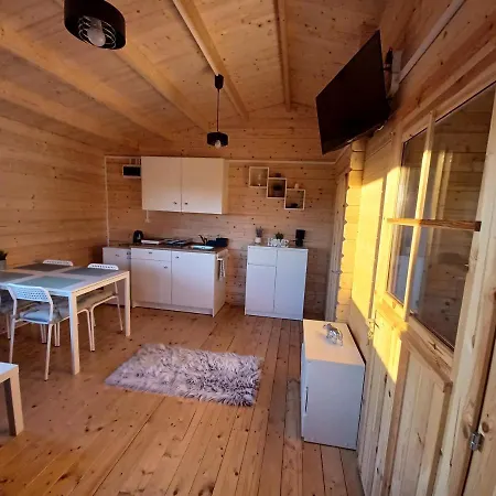 Nad Stawem Lodge Sambrod