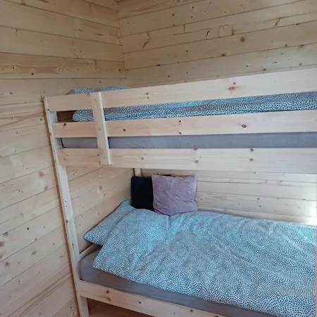 Nad Stawem Деревянный коттедж