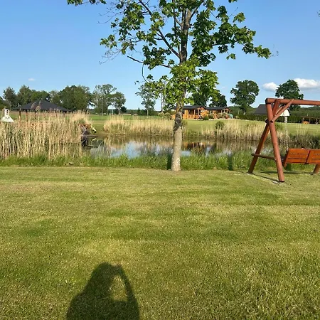 Nad Stawem Lodge