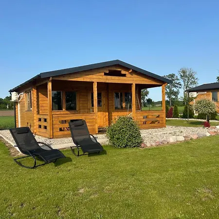 Деревянный коттедж Nad Stawem Sambrod